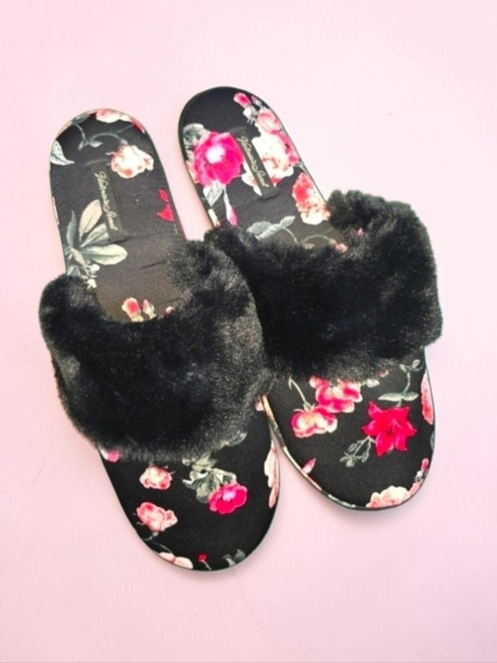 Victoria's Secret | Black Floral Satin Faux Fur Lined Collar Slippers SIZE LARGE